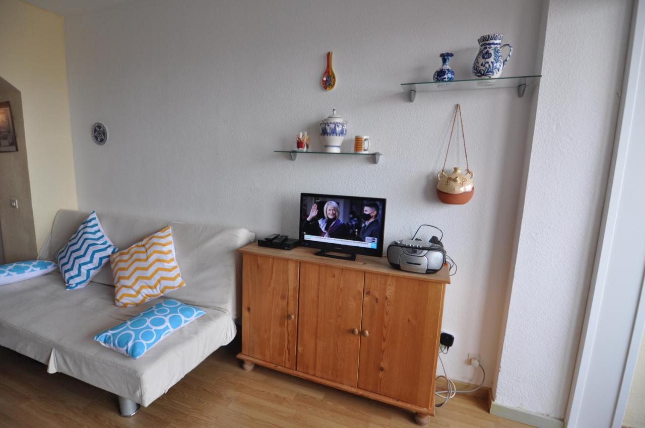 Rnet - Ir 7-42 Studios Roses Costa Brava ภายนอก รูปภาพ